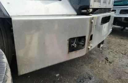 Picture of (Used) 2006 Kenworth T800, BUMPER