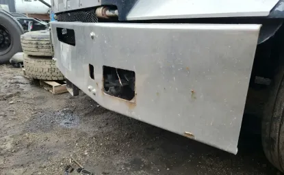 Picture of (Used) 2006 Kenworth T800, BUMPER