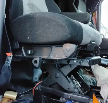 Picture of (Used) 2019 Freightliner Cascadia 126, SEAT