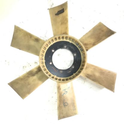 Picture of (USED) COOLING FAN FOR 2006 MERCEDES OM 904 LA.
P/N N/A
MODEL: 25", 6 BLADE PLASTIC.
. 


