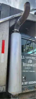 Picture of (Used) 1990 Peterbilt 379, MUFFLER