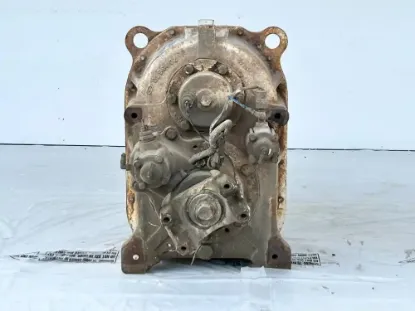 Picture of (Used) 2002 Oshkosh, TRANSFER CASE ASSEMBLY