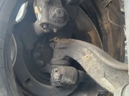 Picture of (Used) 2016 Hino 268, COMPLETE FRONT AXLE