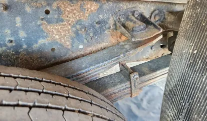 Picture of (Used) 2000 Mitsubishi FH211, REAR LEAF SPRINGS