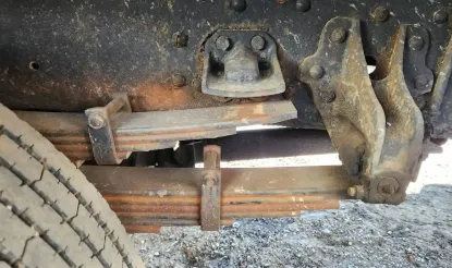 Picture of (Used) 2000 Mitsubishi FH211, REAR LEAF SPRINGS