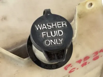 Picture of (Used) 2019 Kenworth T270, WINDSHIELD WASHER RESIVOIR