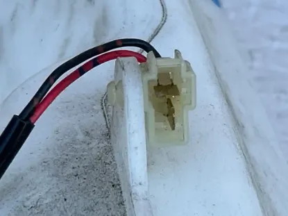Picture of (Used) 2018 Hino 268, WINDSHIELD WASHER RESERVOIR