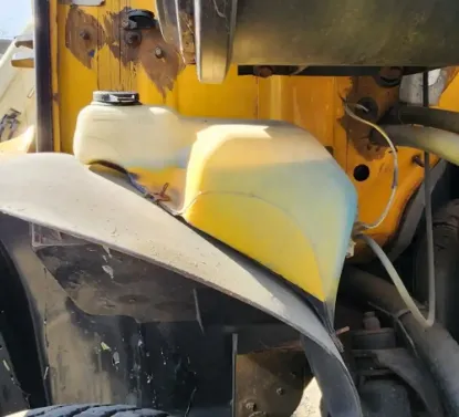Picture of (Used) 1995 International 4900, WINDSHIELD WASHER RESERVOIR