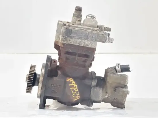 Picture of (Used) Engine Detroit DD13, ENGINE AIR COMPRESSOR WITH POWER STERING PUMP