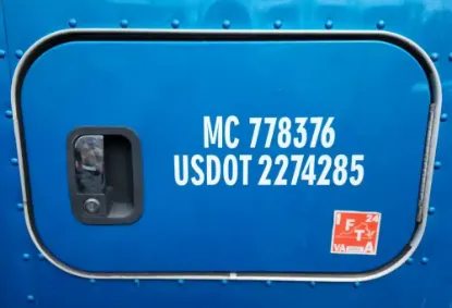 Picture of (Used) 2017 Kenworth T680, ACCESS DOOR