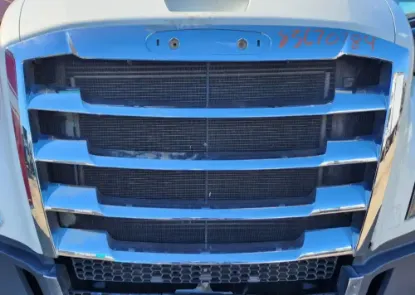 Picture of (Used) 2018 Freightliner Cascadia 126, GRILLE