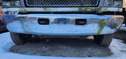 Picture of (Used) 2007 Chevrolet C5500, BUMPER