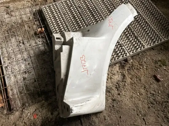 Picture of (Used) 2016 Peterbilt 587, FENDER EXTENSIONS