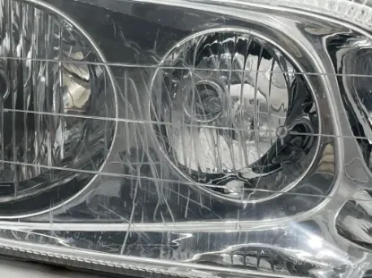 Picture of (Used) 2016 Mack CXU613T, HEADLAMP ASSEMBLY