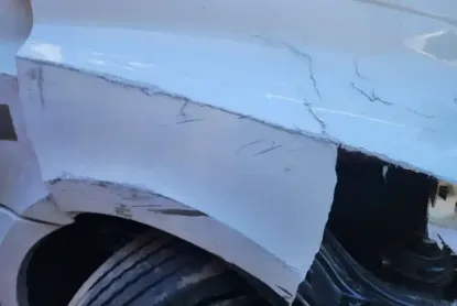 Picture of (Used) 2018 Freightliner Cascadia 126, REPAIRABLE HOOD ASSEMBLY