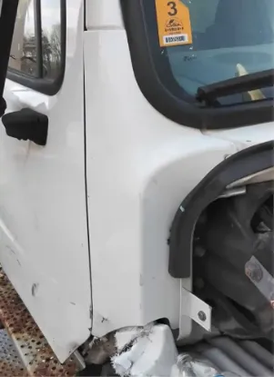 Picture of (Used) 2020 Freightliner M2 106, COWLS
