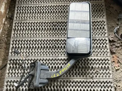 Picture of (Used) 2009  Freightliner Cascadia 125, SIDE VIEW MIRROR