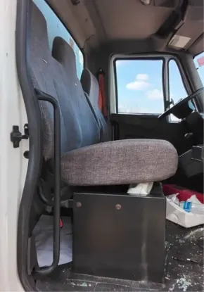 Picture of (Used) 2016 International DuraStar 4300, SEAT