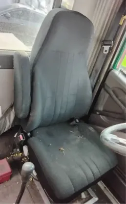 Picture of (Used) 2002 International 9200l, SEAT