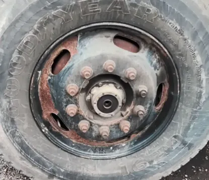 Picture of (Used) 2011 Freightliner M2 106 Heavy Duty, COMPLETE FRONT AXLE