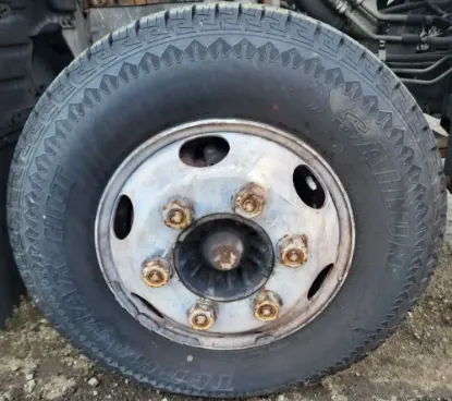 Picture of (Used) 2006 Isuzu NPR