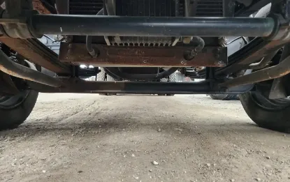 Picture of (Used) 2006 Isuzu NQR, FRONT AXLE BEAM