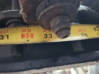 Picture of (Used) 2006 Isuzu NQR, FRONT AXLE BEAM