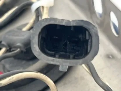 Picture of (Used) 2000 Peterbilt 379, LIGHT ASSEMBLY