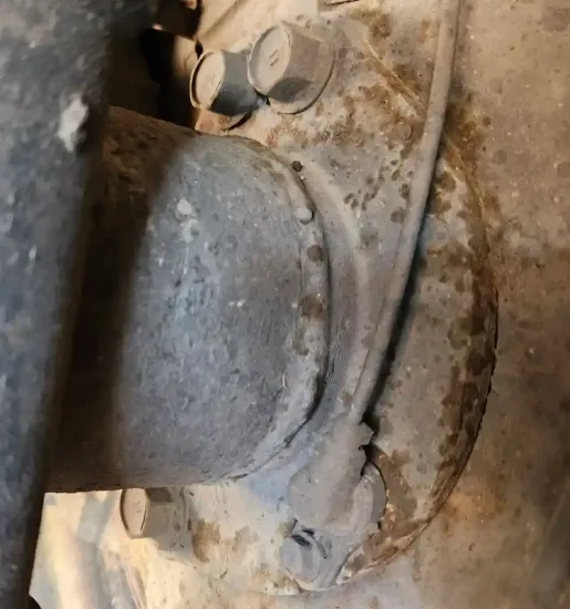 Picture of (Used) 2020 Hino 195, COMPLETE DIFFERENTIAL HUBS