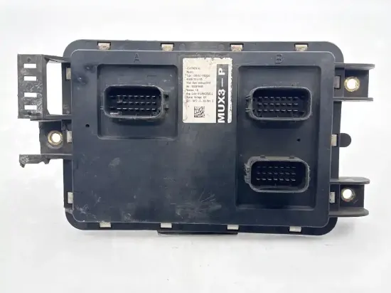 Chassis Control Module Kw (Used) 2017 Kenworth T680, CHASSIS CONTROL MODULE (P-102020)
