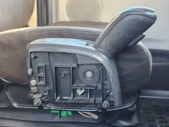 Picture of (Used) 2015 Volvo VNL, AUTOMATIC SHIFTER ASSEMBLY