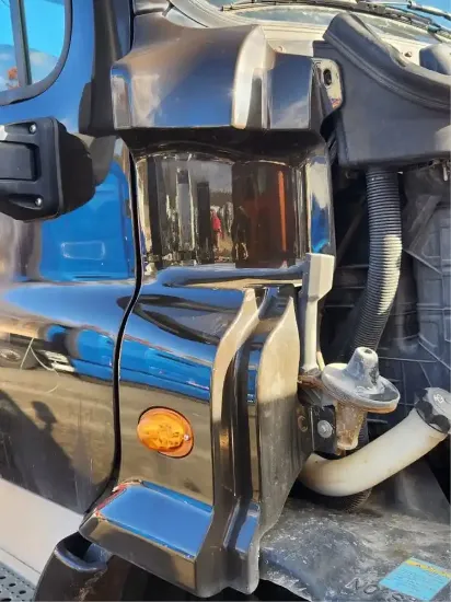 Picture of (Used) 2017 Freightliner Cascadia 113, COWL