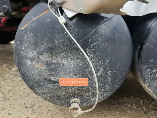 Picture of (Used) 2024 International RH613, AIR TANK (1)