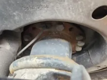 Picture of (Used) 2024 International RH613, COMPLETE FRONT DIFFERENTIAL HUBS- 