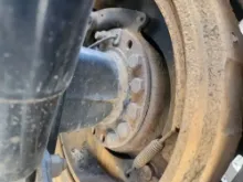 Picture of (Used) 2021 International LT625, COMPLETE FRONT DIFFERENTIAL HUBS- 