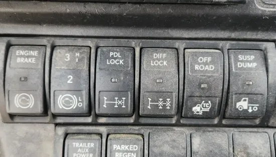 Picture of (Used) 2021 International LT625, MISCELLANEOUS DASH SWITCHES