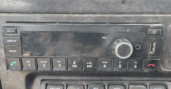 Picture of (Used) 2021 International LT625, RADIO