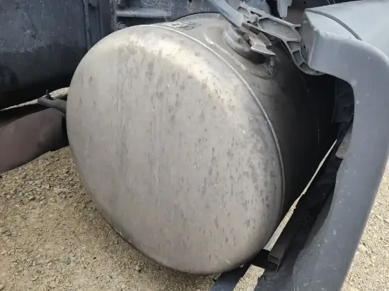 Picture of (Used) 2019 Peterbilt 579, FUEL TANK