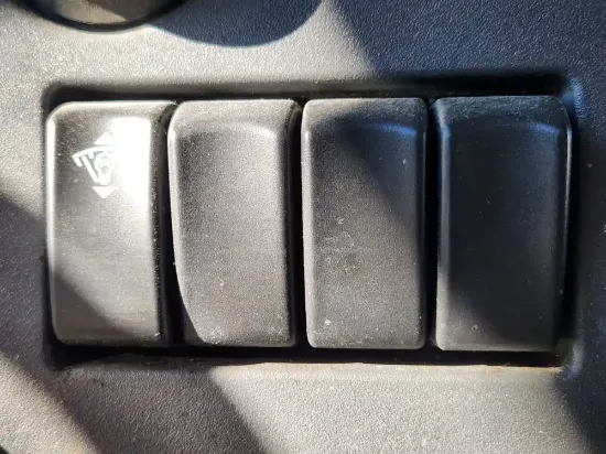 Picture of (Used) 2019 Peterbilt 579, MISCELLANEOUS DASH SWITCHES