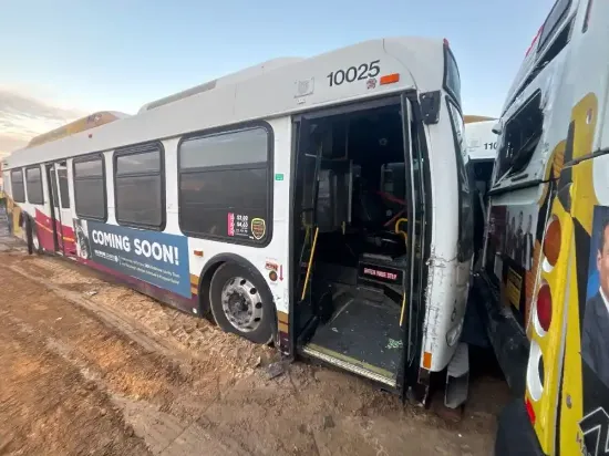 Picture of 2010-new-flyer-xcelsior-city-transit-bus