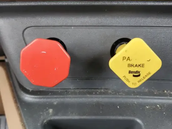 Picture of (Used) 2021 Kenworth T680, MISCELLANEOUS DASH SWITCHES