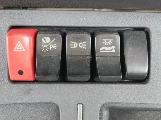 Picture of (Used) 2021 Kenworth T680, MISCELLANEOUS DASH SWITCHES