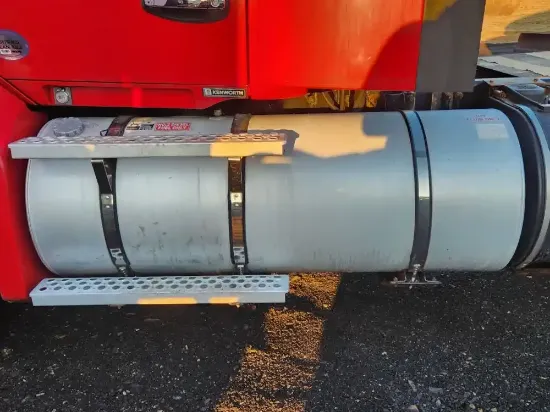 Picture of (Used) 2019 Kenworth T680, FUEL TANK