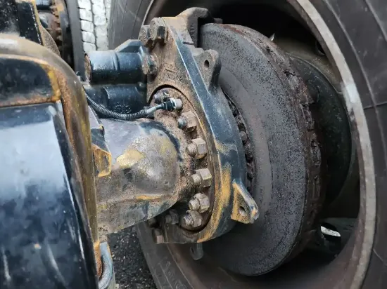 Picture of (Used) 2019 Kenworth T680, COMPLETE REAR DIFFERENTIAL HUBS