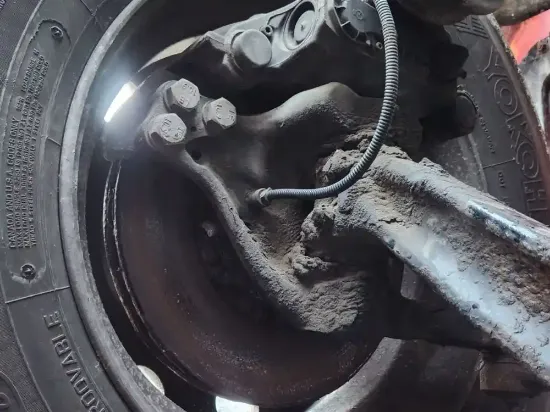 Picture of (Used) 2019 Kenworth T680, FRONT SPINDLE/KNUCKLE