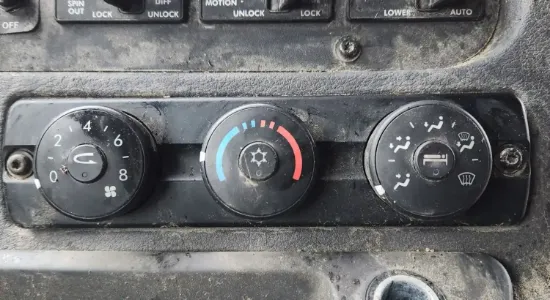 Picture of (Used) 2011 Freightliner Cascadia 125, TEMPERATURE CONTROL ASSEMBLY