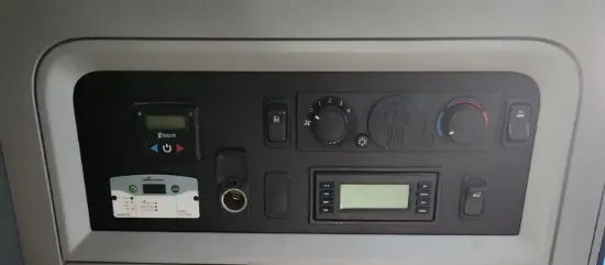 Picture of (Used) 2017 Kenworth T680, SLEEPER CONTROL