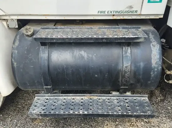 Picture of (Used) 2002 International 4400, FUEL TANK