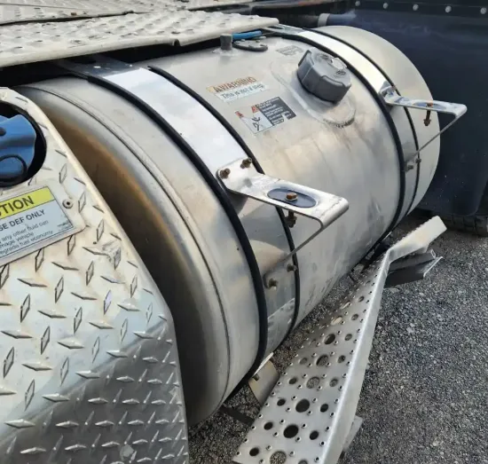 Picture of (Used) 2020 Freightliner Cascadia 116 Day Cab, FUEL TANK