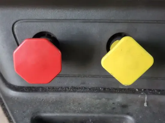 Picture of (Used) 2015 Kenworth T680, MISCELLANEOUS DASH SWITCHES